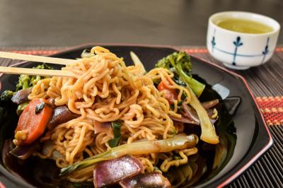YAKISOBA EBI - Camarón / Shrimp