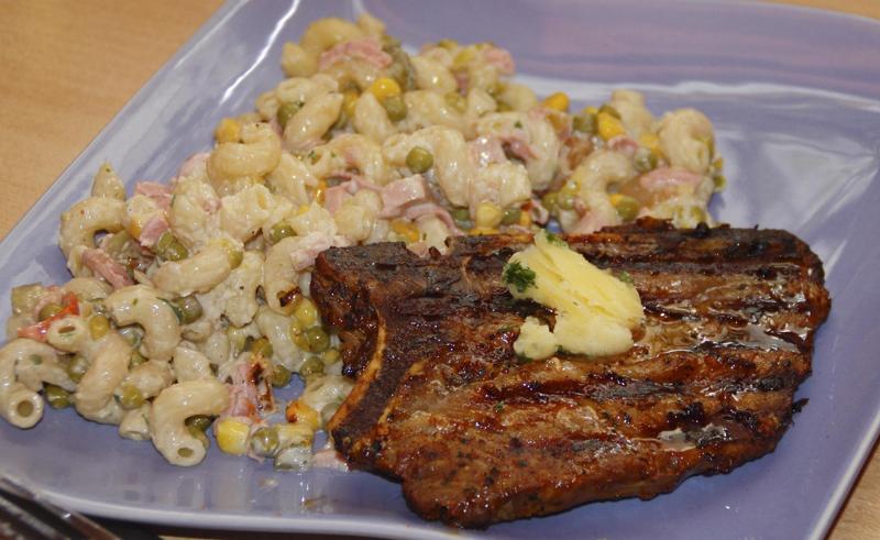 STEAK & PASTA