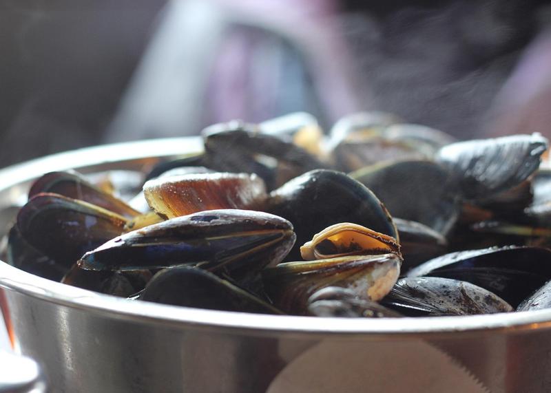Garlic Steamed Mussel