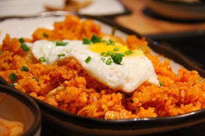 BOKKUMBAB (ARROZ FRITO) 볶음밥